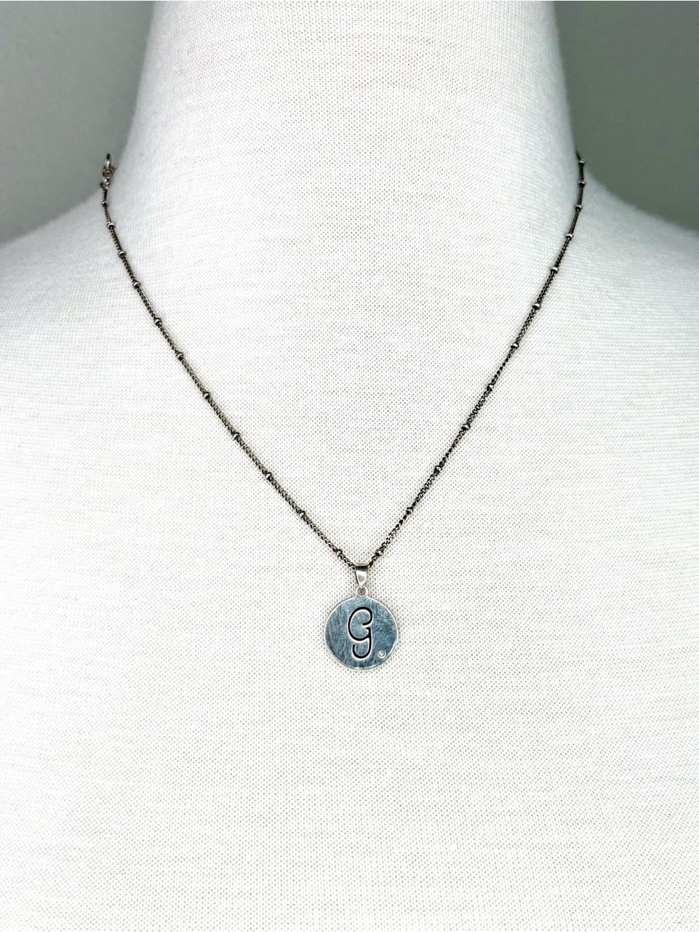 DESIGNER NVC 925 STERLING INITIAL G DIAMOND DISC PENDANT STATION CHAIN NECKLACE